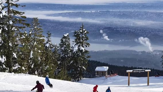 加拿大溫哥華蘭裡堡遺址+卡皮拉諾吊橋公園+松雞山親子一日遊