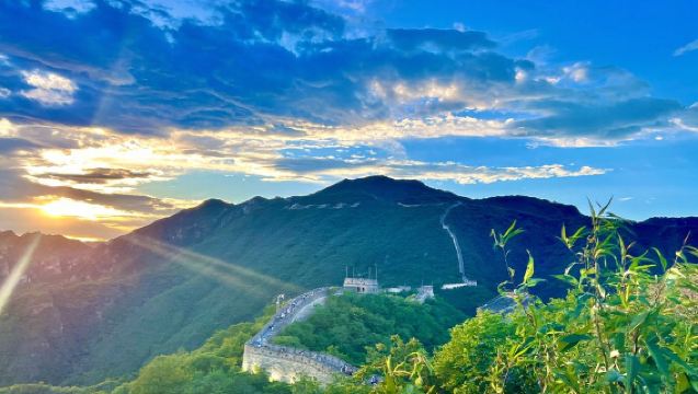 北京慕田峪長城+頤和園一日遊【VIP專車接送·含門票擺渡車】