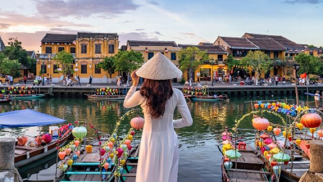 Marble Mountain - Hoi An Ancient Town Guided Tour: From Da Nang