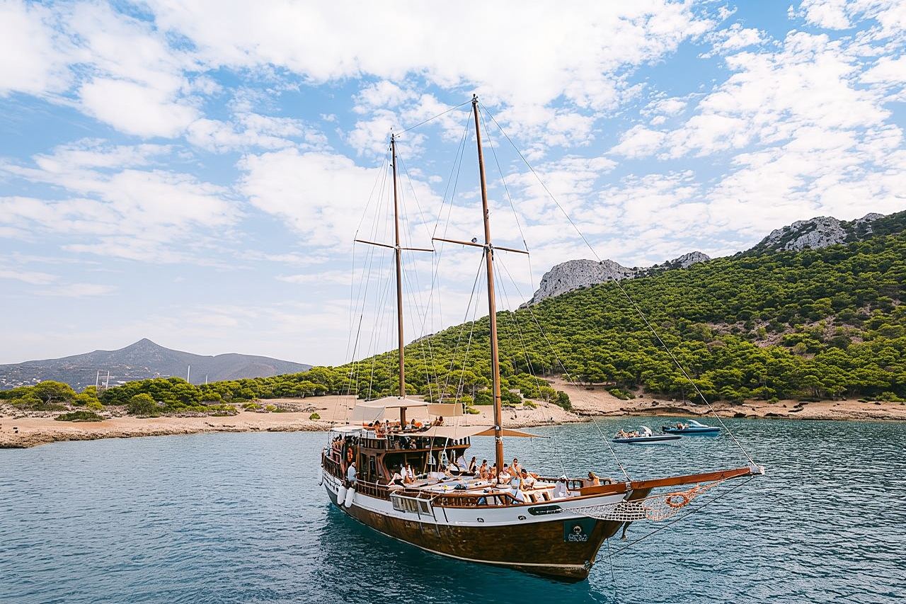 Athens: All Day Cruise to Agistri Moni Aegina with Lunch & Drinks