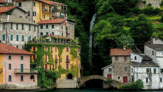 3 Hours Private Breathtaking Como Lake Boat Tour