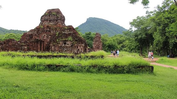 Private Shore Excursion dari pelabuhan Chan May ke My Son Holyland & Marble Mountains
