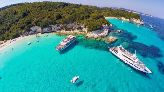 Круиз к голубым пещерам Паксоса и Антипаксоса из Керкиры.