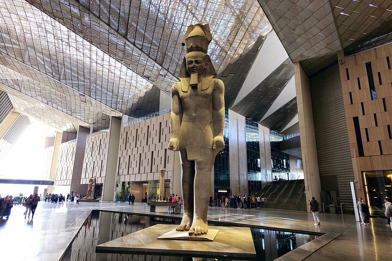 Cairo Day Tour to Grand Egyptian Museum, Giza Pyramids & Sphinx