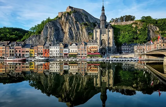 迪南城堡+軍事博物館+迪南聖母大教堂+貝亞德岩+薩克斯博物館