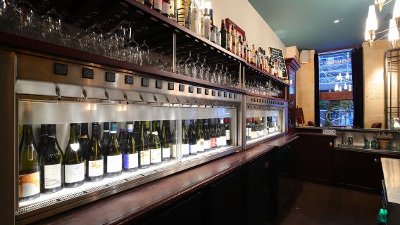 Paris : Dîner avec sélection de vins personnalisée