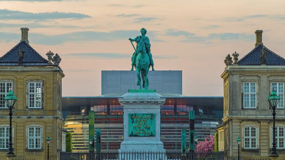 Copenhagen: Highlights & Secrets Private Walking Tour