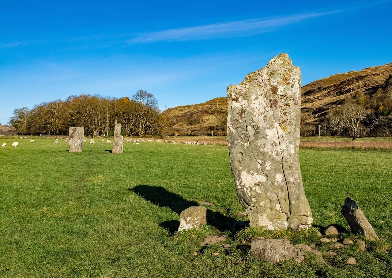 Balloch: Standing Stones, Castles & Highlands Tour