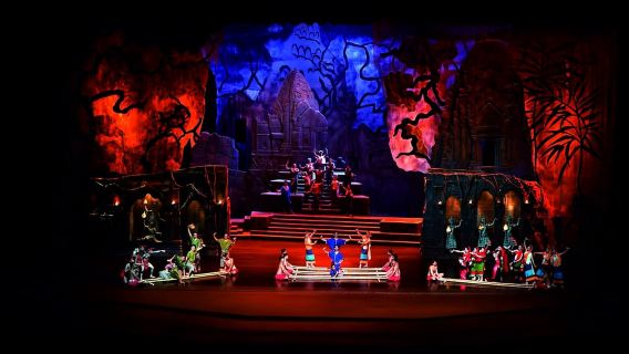 Phuket: Siam Niramit Premium (Show, Abendessen & Transfer)