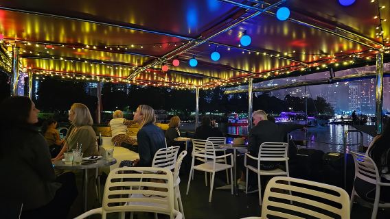 Brisbane: Sunset City Lights Cruise 5.30pm-7pm OR 6pm-7.30pm