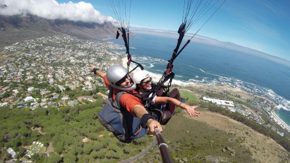 Tandem paragliding Experience Tour in Cape Town, South Africa (Experienced Instructor + Small Group of 4)