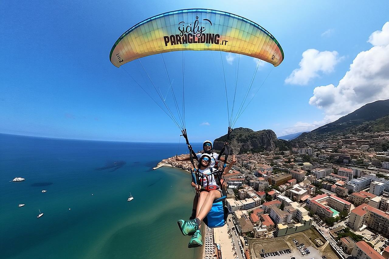 Volo in parapendio biposto a Cefalù