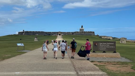 Old San Juan Historical Walk, Shopping, and Dining w/ Transport