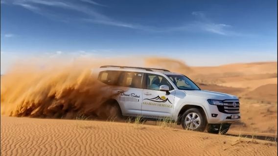 Safari dans le désert de Dubaï avec dîner buffet barbecue, spectacle de camping et plusieurs options de camping