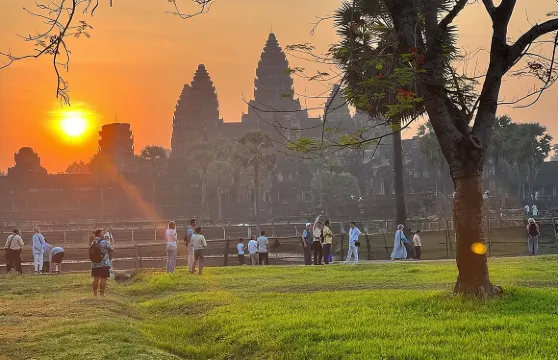 吳哥窟日出小團導賞遊