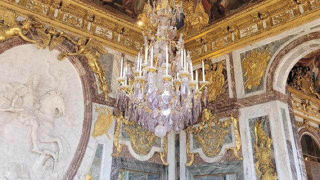 Visita guiada al Palacio de Versalles con acceso a los jardines