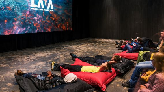 ภาพยนตร์ภูเขาไฟ - สัมผัสประสบการณ์การปะทุครั้งล่าสุดในไอซ์แลนด์