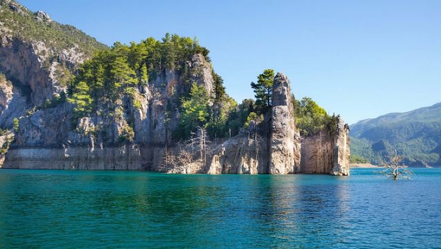 Alanya : Excursion en bateau dans le canyon vert avec déjeuner et boissons