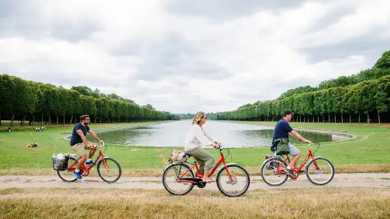 凡爾賽半日自行車之旅（英語或荷蘭語）