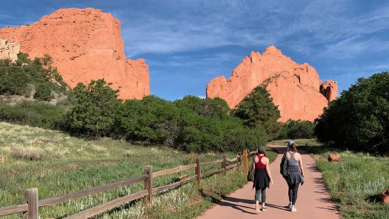 Colorado Springs: Garden of The Gods Classic Hiking Tour