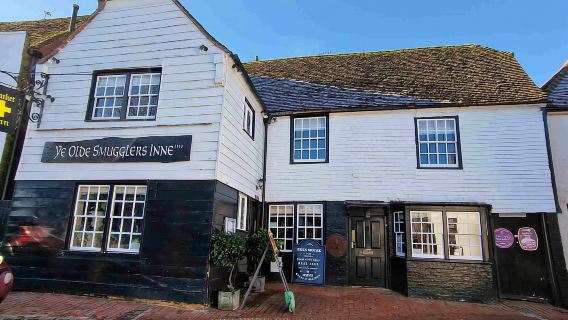 Da Londra: tour guidato dei villaggi del Sussex e di White Cliff