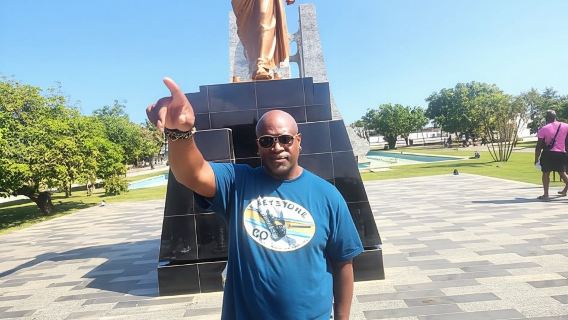 Accra Guided City Tour Experience