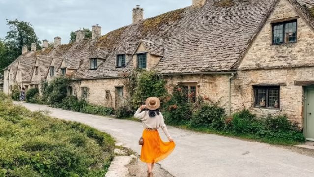 倫敦來回：科茨沃爾德美麗村莊【季節限定--7月薰衣草莊園】