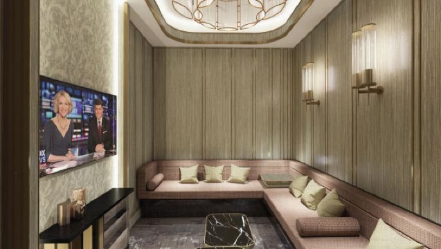 Plaza Premium Lounge (International Departures)