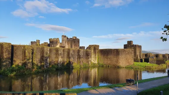 The Valleys tour or Swansea Bay tour. Please choose correctly.