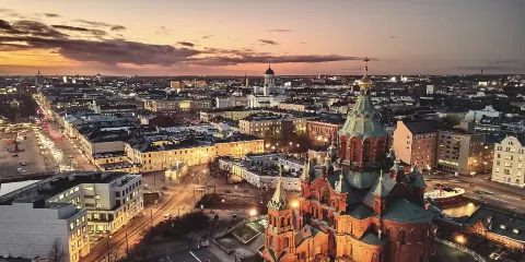 赫爾辛基西貝柳斯公園+聖殿廣場教堂+赫爾辛基摩天輪一日遊