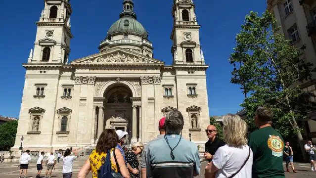 All About Budapest: Full Day Walking Tour with Lunch & Metro Pass