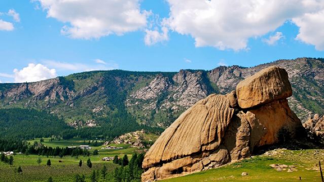 ทัวร์รถบัส 1 วันในอุทยานแห่งชาติเทเรลจ์ รวมอาหารกลางวันและขี่อูฐฟรี
