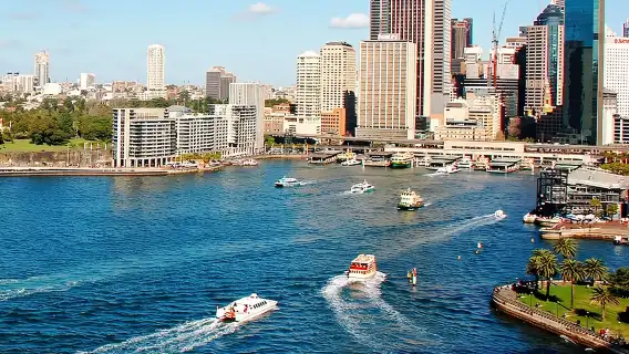 Sydney Harbour: A Self-Guided Audio Tour to Lavender Bay