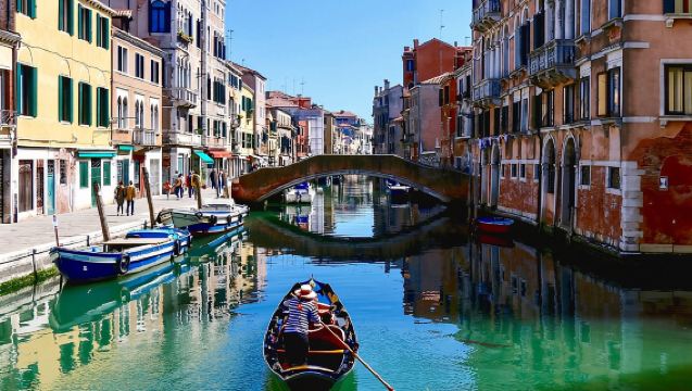 Tour a piedi di Venezia con mini crociera