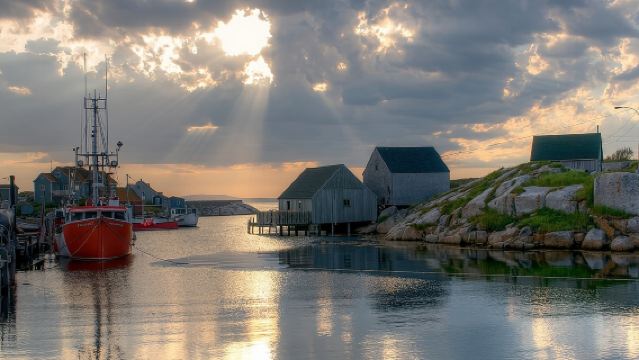 Excursión de medio día en viaje organizado a Peggy's Cove y el Cementerio del Titanic