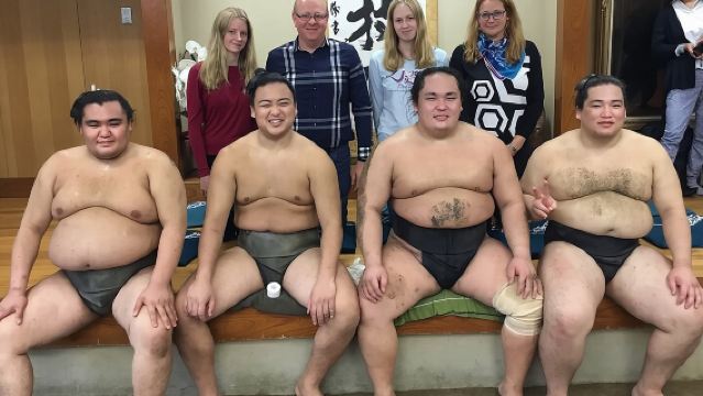 Exclusive Sumo Morning: Hotel Pickup & Private Guide