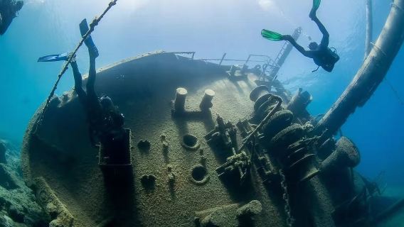 7-stündiges Gerätetauchen mit Zertifikat auf Coron, Philippinen – Wracktauchen mit Zertifikat auf Coron (3 Tauchgänge)|Hoteltransfer/Ausrüstung inklusive/Tauchführer/Mittagessen