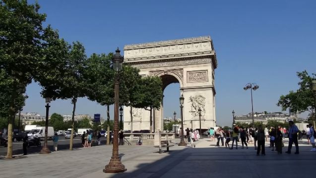 法國巴黎一日遊羅浮宮凡爾賽宮鐵塔聖母院凱旋門迪士尼不含門票