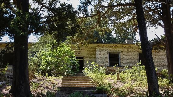 Qark Vlora: Bootstour zur Insel Sazan, zur Haxhi-Ali-Höhle und zum Karaburun