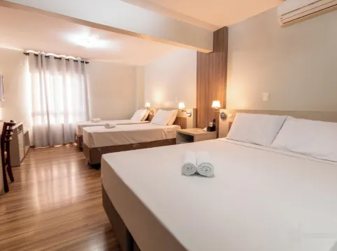 瑞得安德雷莫卡多酒店