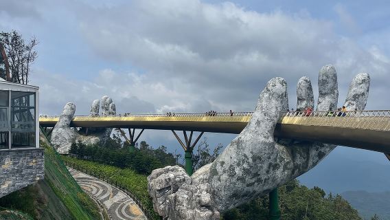 Tour mattutino/trasferimento da Hoi An/Da Nang al Ponte d'Oro