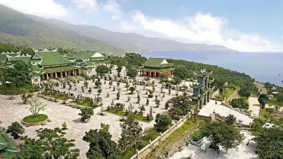 上午：五行山 - 猴子山 - 佛母山