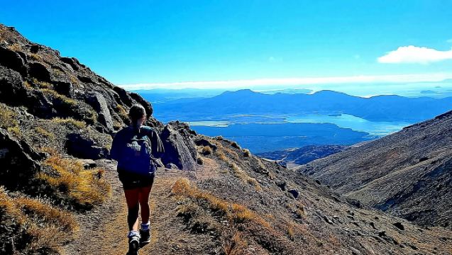 Tongariro Alpine Crossing Shuttle–Park & Ride from Ketetahi