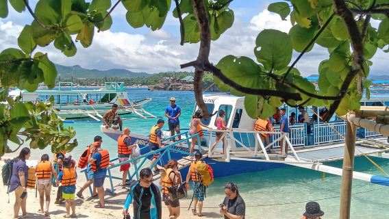 Boracay Island Hopping Tour (Beach and Island Exploring with Meat and Seafood Buffet) Available in 3 different Packages