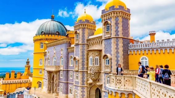 里斯本出發：佩納宮+雷加萊拉莊園+羅卡角一日遊