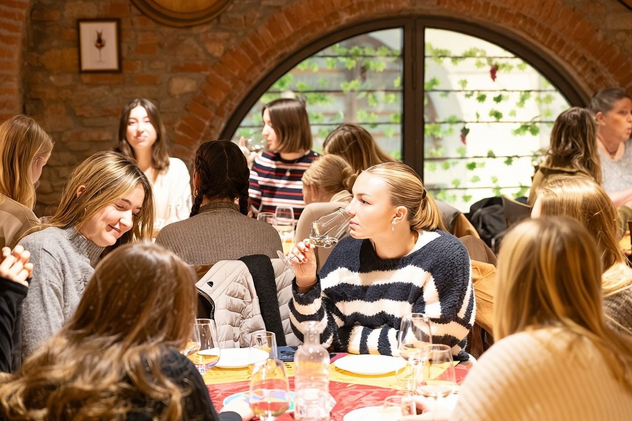 Florence Wine Tasting Experience with Seven Types of Tuscan Wine