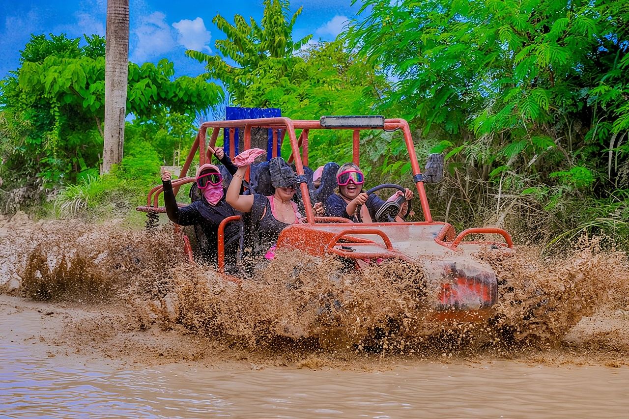 Tour in buggy con fattoria biologica e visita alla spiaggia di Macao da Punta Cana