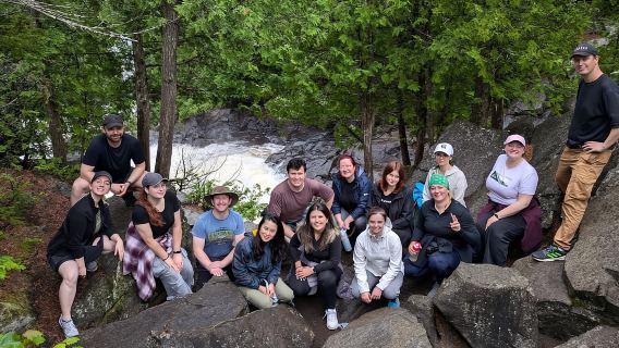 Toronto: Algonquin Park and Ragged Falls Day Trip