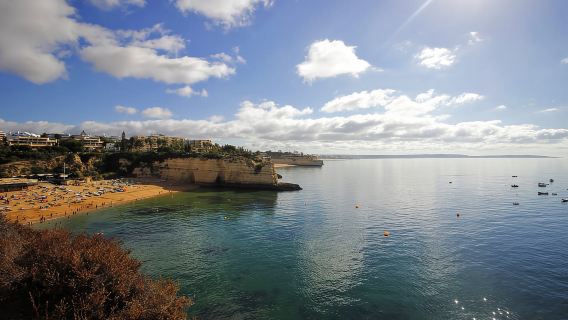 Desde Albufeira: tour por Benagil y Carvoeiro