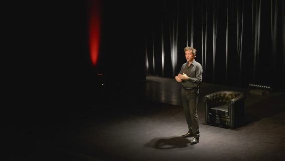 Paris: Chương trình hài kịch bằng tiếng Anh - Làm thế nào để trở thành người Paris